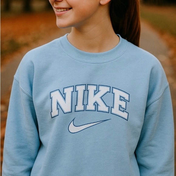 Women’s Small Brand New Crew Neck - Picture 1 of 5